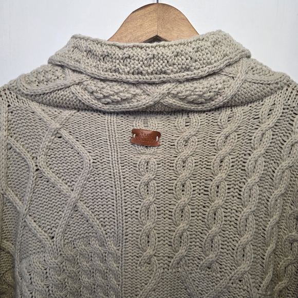 Aran Traditions Cable Shawl Neck Cape – One Size – Oatmeal - Picture 4 of 6